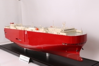 custom made model of 180米车辆运输船（滚装船）